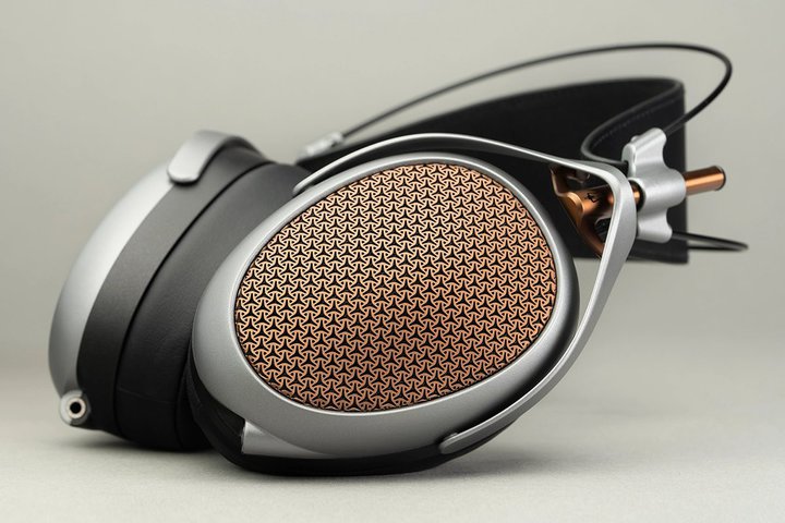 Meze AudioARpNg݌v̕ʎE^wbhzuPOETv