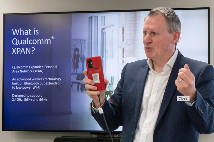 Wi-FiBluetoothANARuXPANvɎpI ̃bg⍡̐i𓯎Ђ