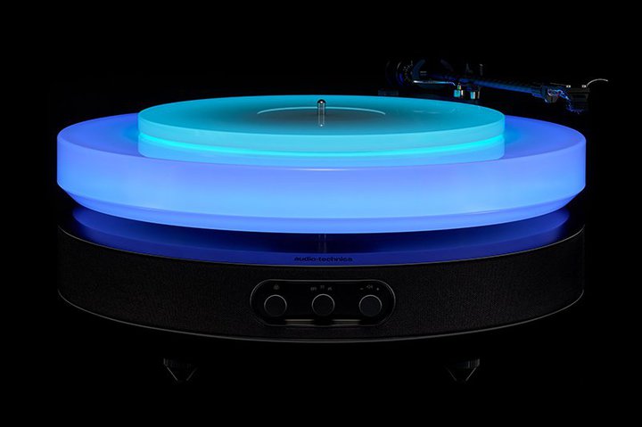 I[fBIeNjJAʂȃCeBOڂ́gɕԁh^[e[uuHotaruvBSE1000