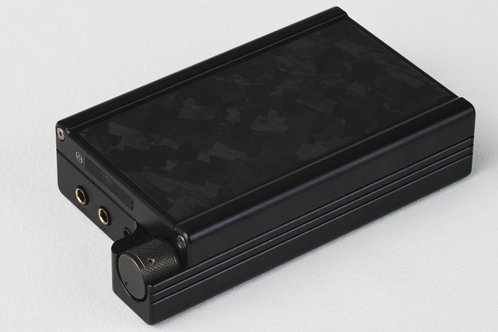 Brise AudioA|[^uAv́gW听hƂȂ鎟ナt@X@uWATATSUMIv