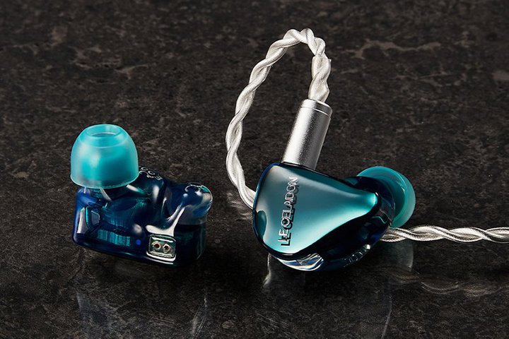 AZLAqdcA_Ci~bN^1Ń{[J\ɏœ_𓖂Ăjo[TIEMuLE CELADONv