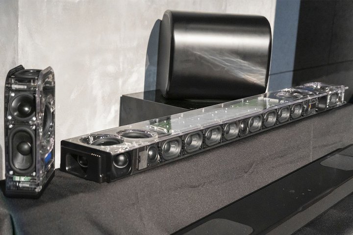 JBLATEho[uBAR 1000^800vɁuMK2vfBV͋@uBAR 1300MK2v▢\@uSB580 All-in-OnevI