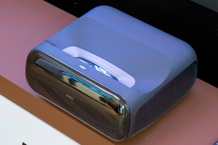 JMGOAEGoogle TV 5.0̗p̒Zœ_4KvWFN^[ŏʋ@uO2S Ultra 4Kv