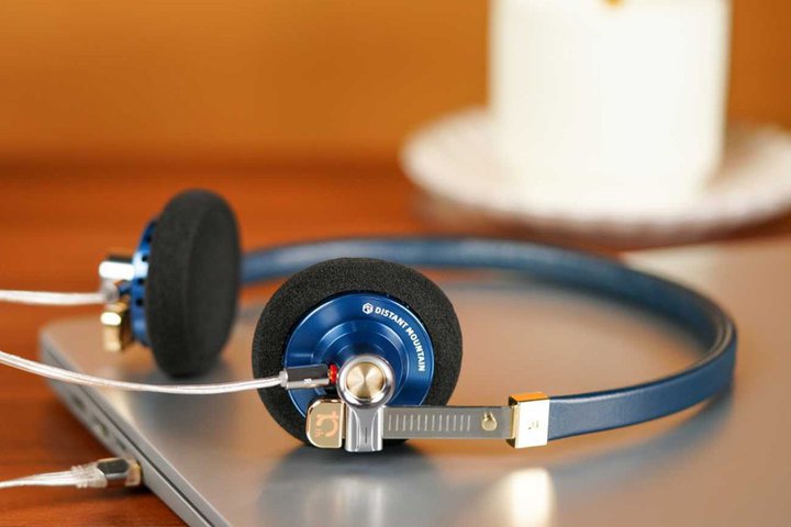 ROSEA80N㕗gfUCwbhzuDISTANT MOUNTAINv10Nʃf