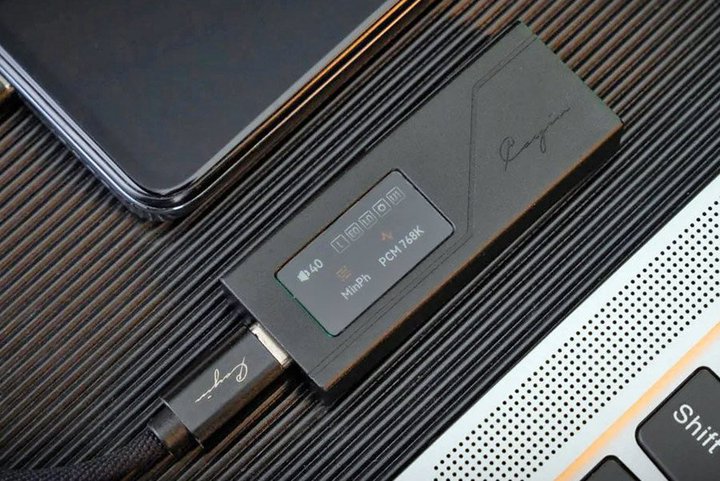 Cayin�A�ő�o��560mW�́g�n�C�p�[���[�h�h���ڃ|�[�^�u��DAC�^�A���v�uRU3�v