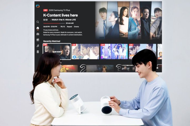 ��CES���T���X���AAI�����e�ʂɍ��킹�ĉf���������œK������v���W�F�N�^�[�uThe Freestyle+�v