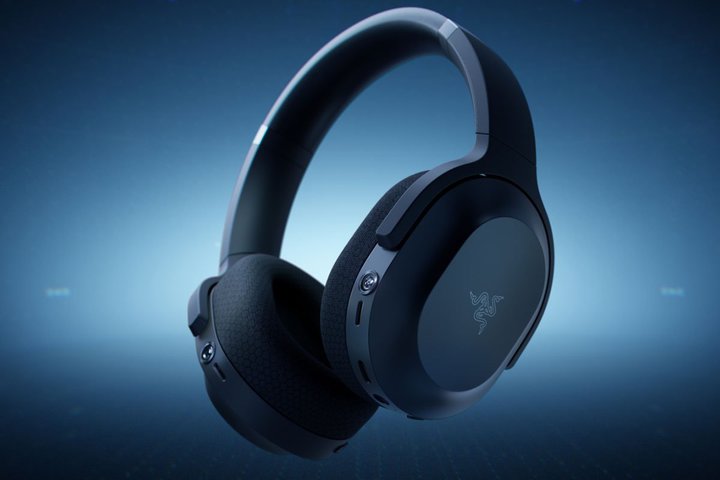 ��CES��Razer�A�gAI�l�C�e�B�u�h�w�b�h�Z�b�g�uProject Motoko�v�B�C���[�J�b�v����AI�J��������