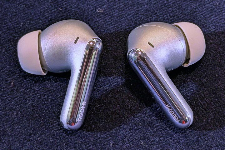 �V���I�~�A�m�C�L���������������S���C�����X�C���z���uREDMI Buds 8 Pro�v