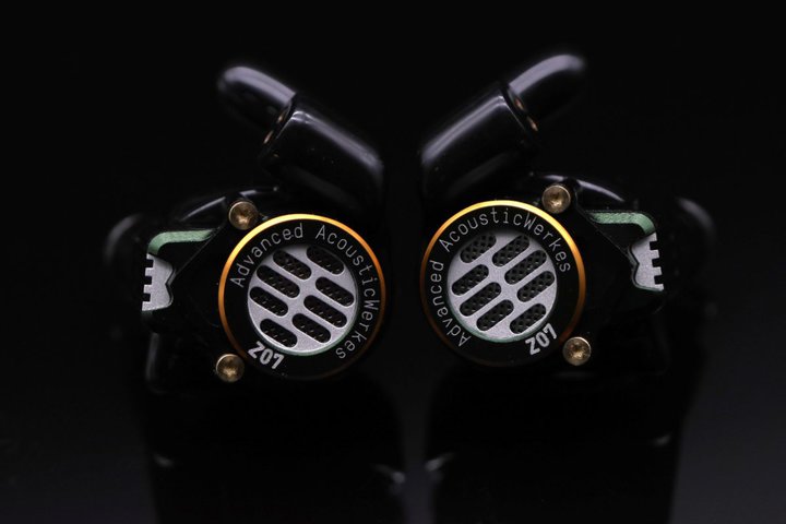 AAW�A�u�����h�̃m�E�n�E���W����7�h���C�o�[�^�n�C�u���b�h�C���z���uZ07�v�B���^������A�_�v�^�[�ɂ��Ή�