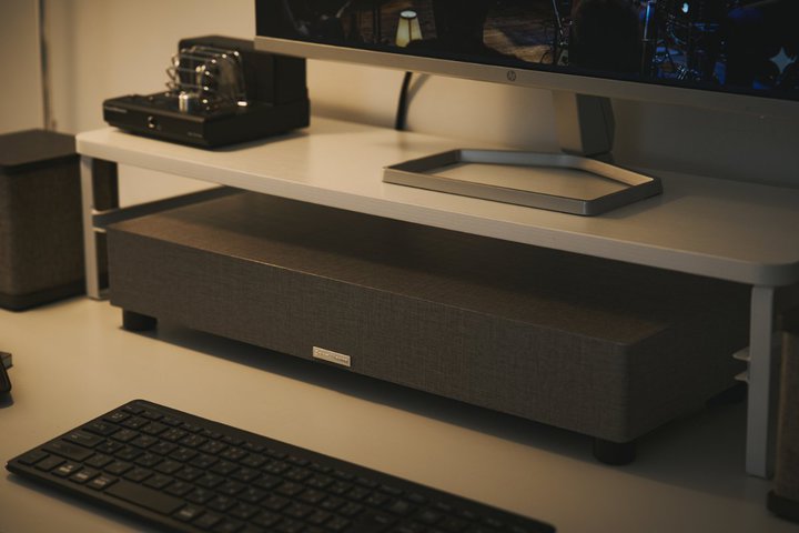 �T�E���h�E�H�[���A�A�����^�T�u�E�[�t�@�[�uSW-W1�v�BMakuake��4/26����s�̔�