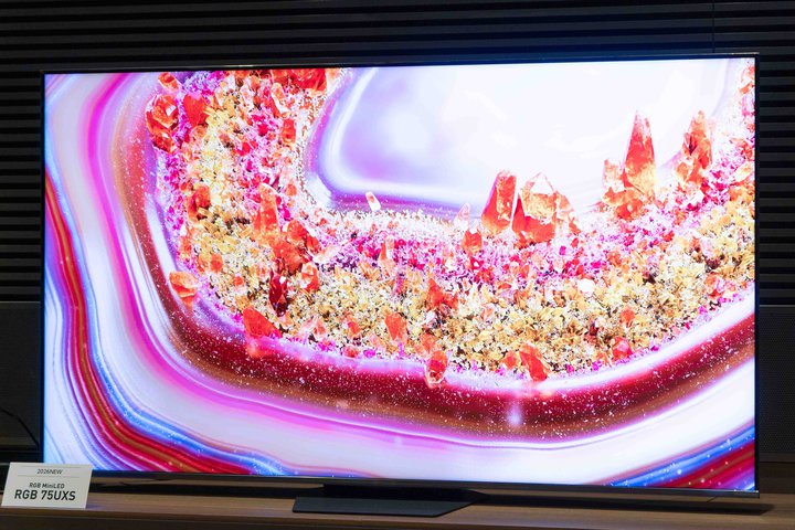 �n�C�Z���X�ARGB Mini LED�̗p�̐V�t���O�V�b�v4K�t���e���r�uRGB UXS�v�B�f�r�A���X�s�[�J�[���V����