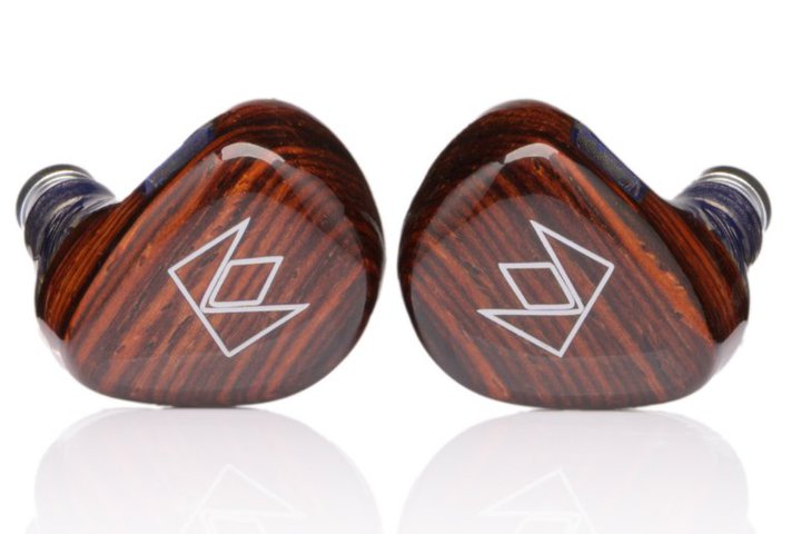 Noble Audio�A�ؐ��n�C�u���b�hIEM�uLu Ban�v�B�V�J���v���i�[�h���C�o�[����