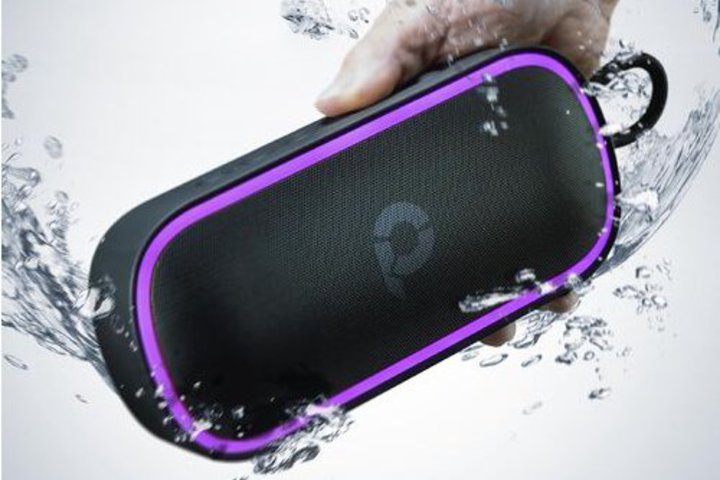 �T�����T�v���C�AIPX7�h���Ή���Bluetooth�X�s�[�J�[�B�ő�20W�o�́�Auracast�Ή�