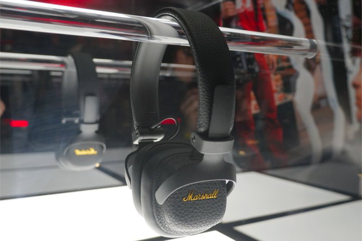 Marshall�AANC�Ή��̃I���C���[���C�����X�w�b�h�z���uMilton A.N.C.�v�����L�O�C�x���g���J�ÁBANC�̌����ڂ�T�E���h�����������̌�