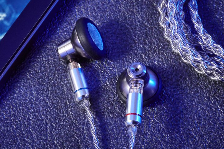 UCOTECH�A�C���g���R���J�^�L���C���z���uE1�v�B14.8mm���ЊJ���h���C�o�[����