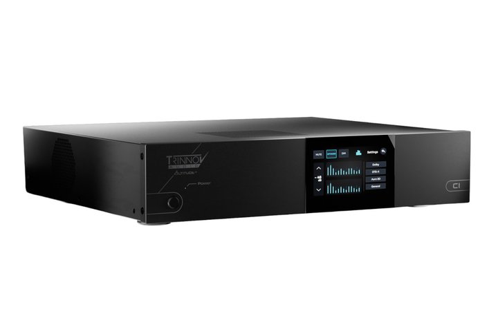 Trinnov Audio�A�l�b�g���[�N�x�[�X��AV�v���Z�b�T�[�uAltitudeCI�v�B�Ǝ��̉����␳�Z�p�ȂǓ���