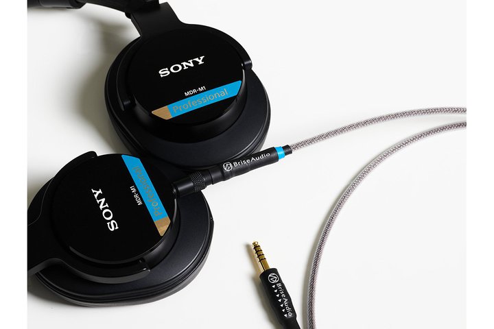 Brise Audio�A�\�j�[���j�^�[�w�b�h�z���������P�[�u���Ɂu�o�[�W����2�v���f���B�l�W���ߋ@�\�����V