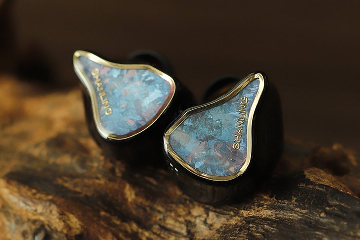 SHANLING�A�g���C�u���b�h�C���z��Regal�̐V�J���[�uShining Blue�v���f���𔭔��B�L�O�Z�[�������{��