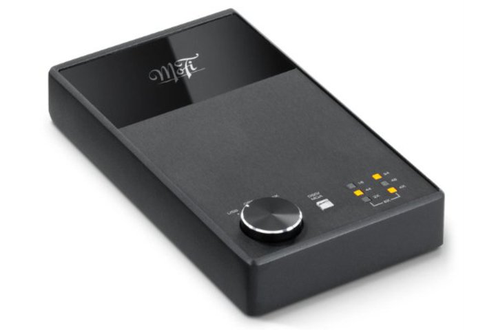 MoFi Electronics�AMytek Audio�̃G���W�j�A�Ƌ����݌v����USB-DAC�uStudio DAC�v