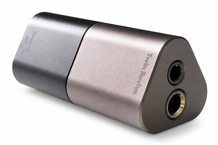 ORIVETI�A�O�p���^�̃|�[�^�u��USB-DAC�uTwin Revive�v�B�C���s�[�_���X���������@�\�ŕ��L���C���z���ɑΉ�