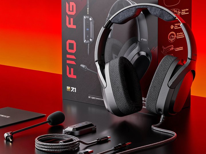 FIIO�A�u�����h���̃Q�[�~���O�w�b�h�Z�b�g�uFG3�v�B�����f���A���h���C�o�[���ځADAC�^DSP����USB�P�[�u���t��