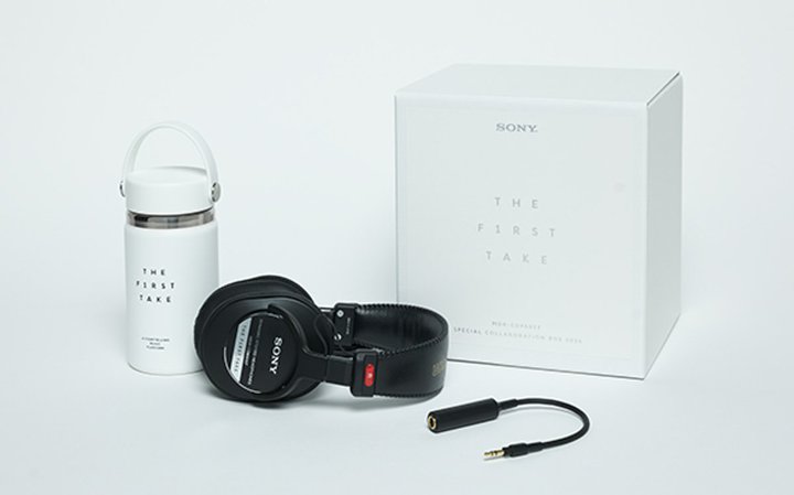 �\�j�[�A���j�^�[�w�b�h�z���uMDR-CD900ST�v�ɁuTHE FIRST TAKE�v�R���{���f���B���ʌ���500��