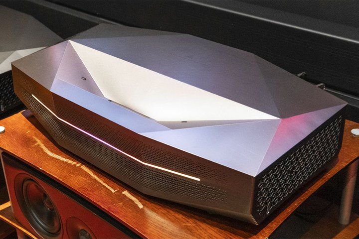 AWOL Vision�A4K���Z�œ_�v���W�F�N�^�[�uAetherion Max�^Pro�v��Makuake�Ő�s�����B�������ōő�48%�I�t