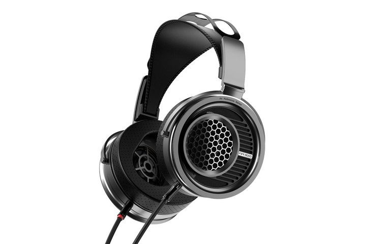aune audio�A�J�[�{���ɂ�鎟����_�C�A�t�������ڃt���O�V�b�v�J���^�w�b�h�z���uAR9000�v