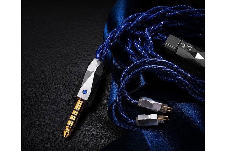 qdc�A�uEMPEROR�v�V���[�Y��p�`���[�j���O�̃��P�[�u���uDragon Ribbon�v