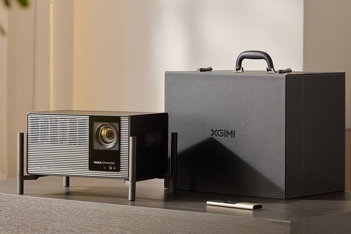 XGIMI�uTITAN Noir�V���[�Y�v��s�̔���9/24�X�^�[�g�B�ŏ�ʃ��f���͍ő�51���I�t�̖�49���~����