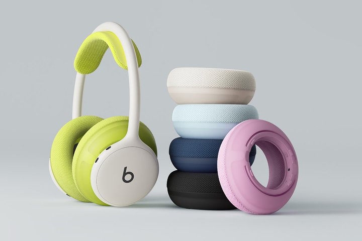Beats�A�ŏ�ʃw�b�h�z���uBeats 360�v�B�N�b�V���������\�Łu�w�b�h�z�����X�|�[�c�V���[�Y�̂悤�Ɂv