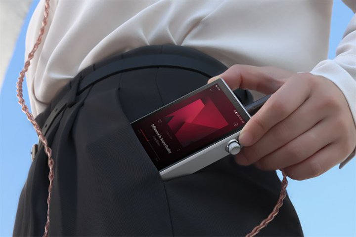 Astell&Kern�AOcta-DAC�⃊�A���^�C�������␳�𓋍ڂ���DAP�uPD5�v