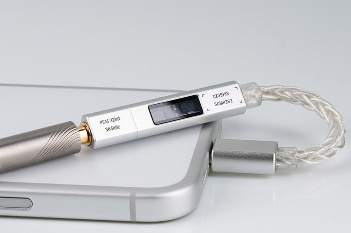 NICEHCK�A�R���p�N�g�ł��o�͋�������USB-DAC�^�A���v�P�[�u���uNK1 Ultra�v