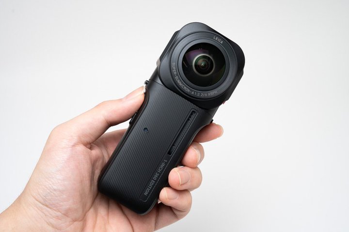 Insta360、ライカ共同開発のデュアル1インチセンサー搭載360度カメラ「ONE RS 1インチ 360度版」