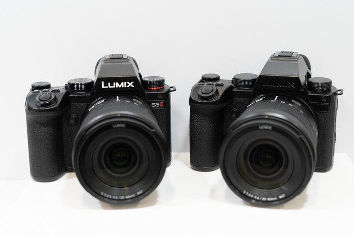 LUMIX̑ʈʑAFڃ~[XuS5IIvBubNfUĆuS5IIXv