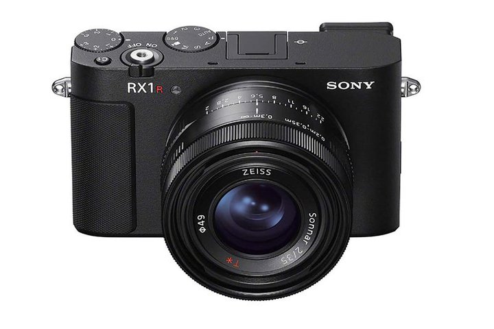 \j[ARXŏʋ@10NԂɍVAY̌^RpNgJuRX1R IIIv8/8ɔ