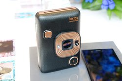 �������L�^�ł���u�V����`�F�L�v�B�x�m�t�C�������C���X�^���g�J�����V���f�����\