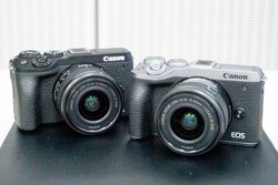 LmA3250fAPS-C~[XuEOS M6 Mark IIvB30R}/b̃o[Xg[h