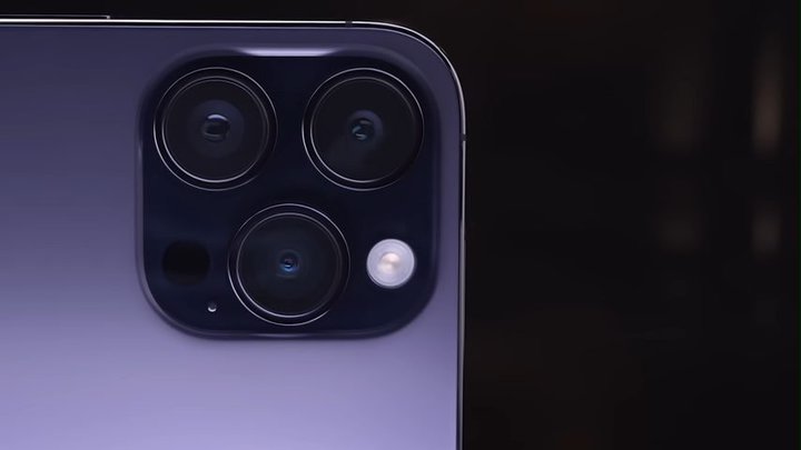 uiPhone 15 Pro Maxv̌wY[5`6{AσY[@\̗p