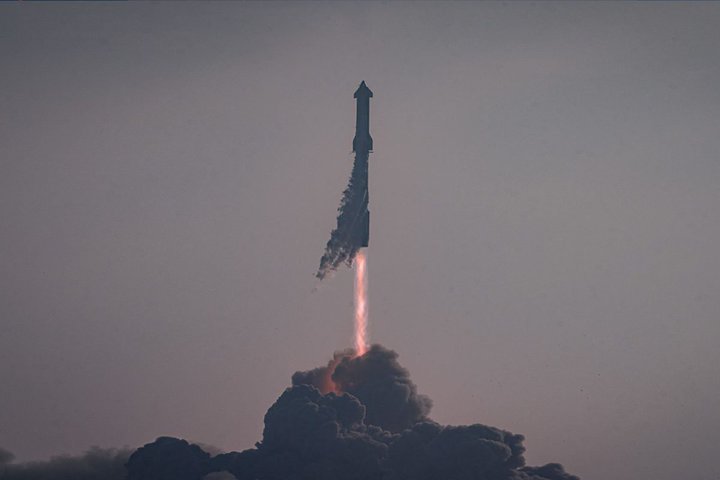 SpaceX Starship̑ŏグŏBɑ̔jЂB1.4wN^[Ă΍Ђ