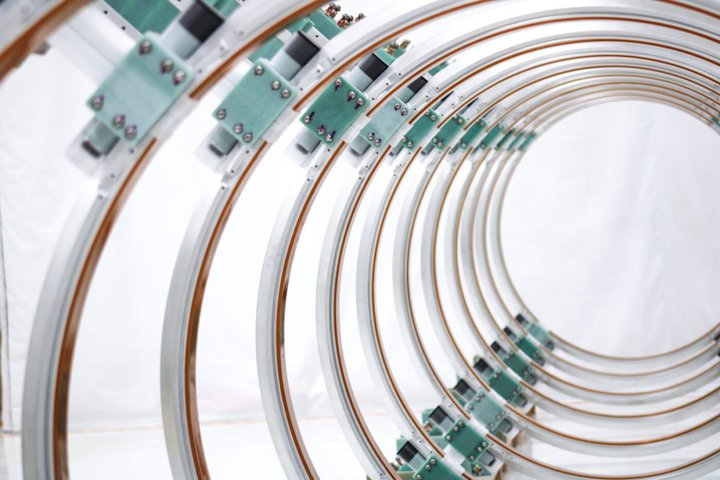 }CN\tgujZGlM[vwHelionƌ_B2028N狟Jn