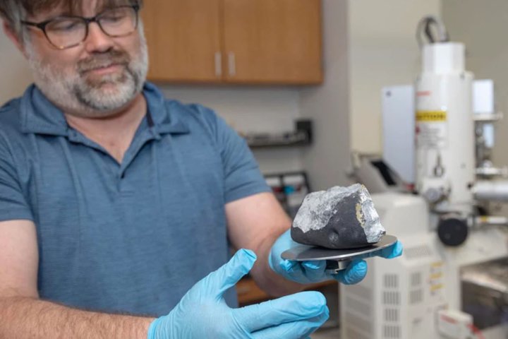 j[W[W[̖Ƃɗ覐΁AznƓ46NOɌ`ꂽƔ