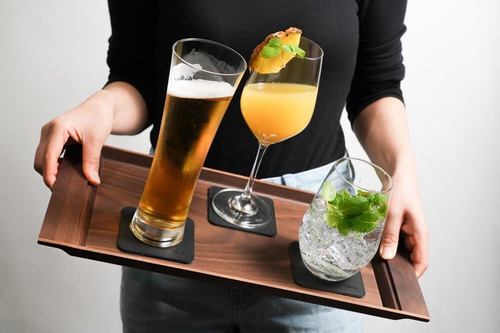 XĂ|ȂOX{㗤Bd͂ɋt炤閧͒