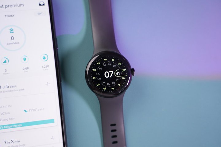 GoogleuPixel Watch 2vASnapdragon`bvڂŃobe[ƌNZT[