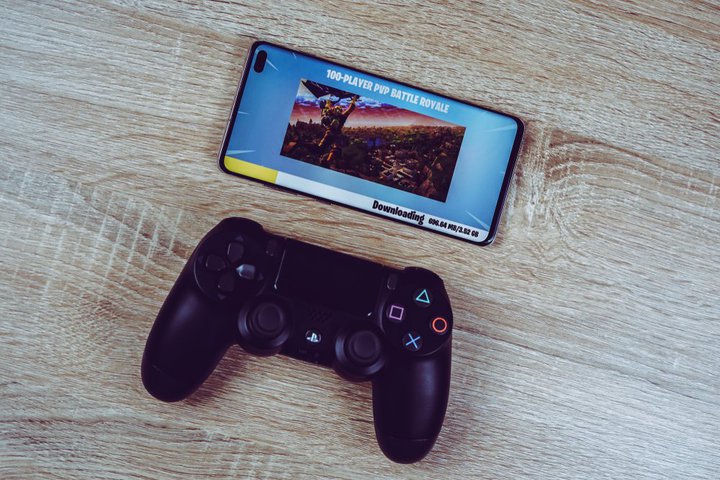 NARACV\j[ƁǔgуQ[@vɂċcƂ̉\