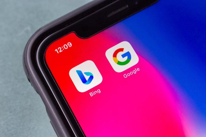 Microsoft EdgeAuChromevƌBing̑SʍLȂ\