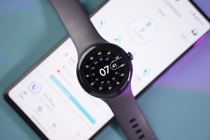 GoogleuPixel Watch 2vAfUC͂قƂǕωH