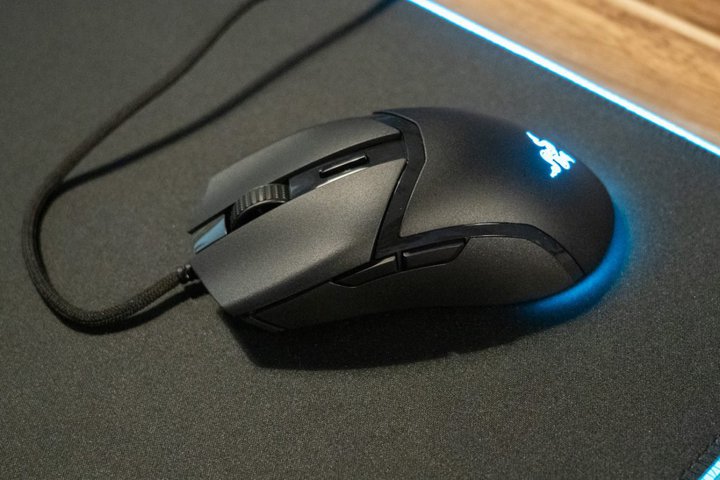 RazerAQ[~O}EX̐VCuCobravB^̍EΏ̃f