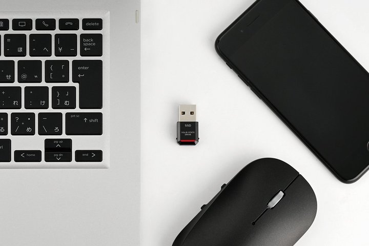 obt@[A}ςȂŎg鏬^yʃ|[^uSSD