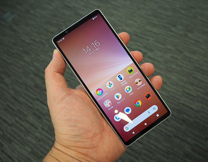 RpNgEnCGhX}zɈٕρAuXperiavƁuZenfonevωƂ